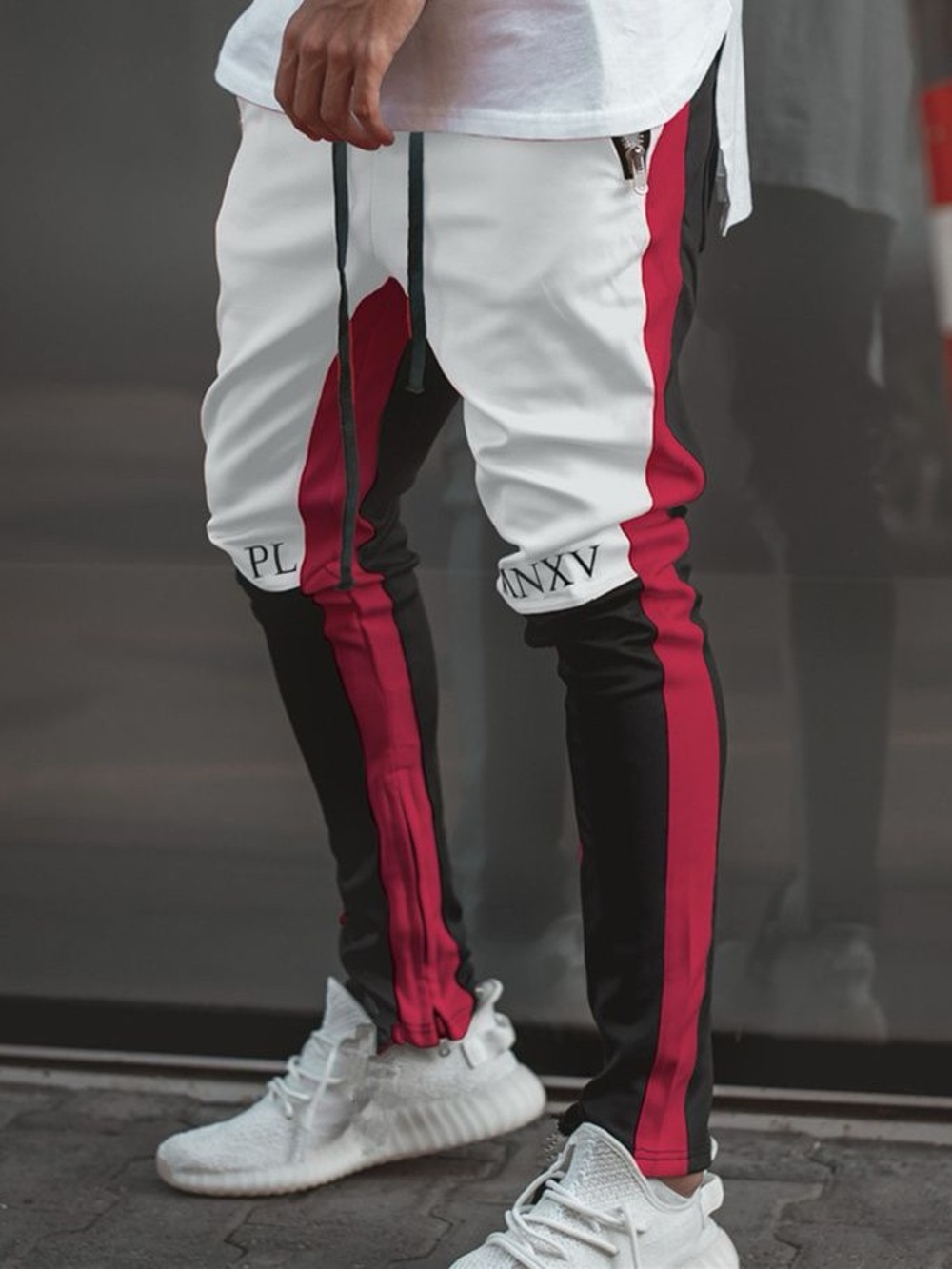 🆕 GVAPI track pants New Red Off White & Black